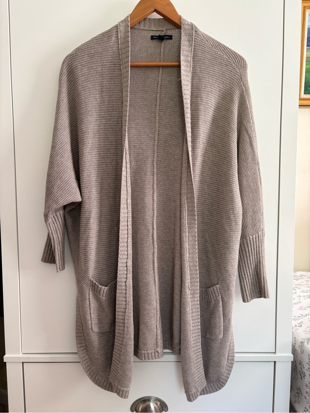 American Eagle Outfitters dolman batwing sleeve tan cardigan womens Size M